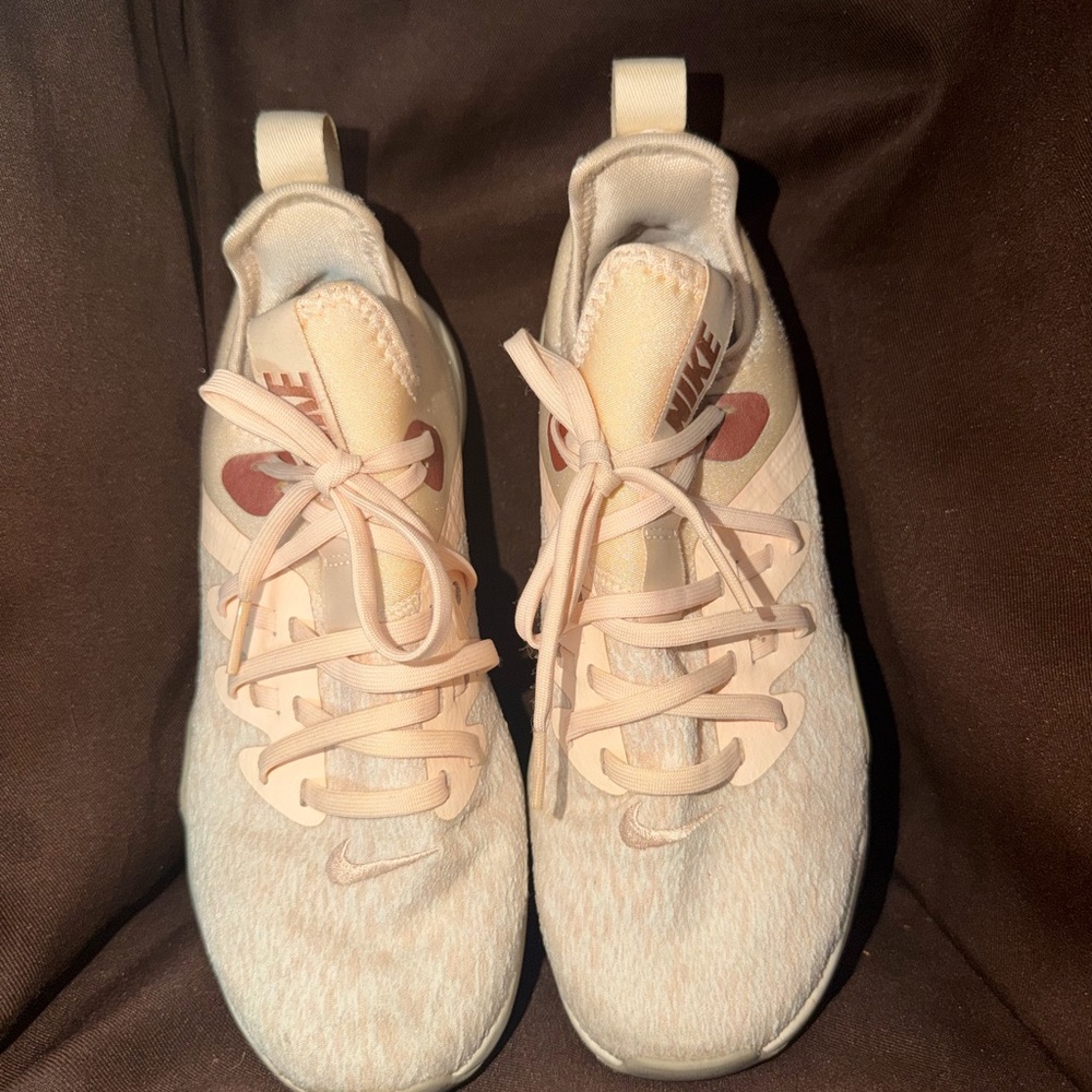 SOLD❗️Nike Light Tan Athletic Sneakers